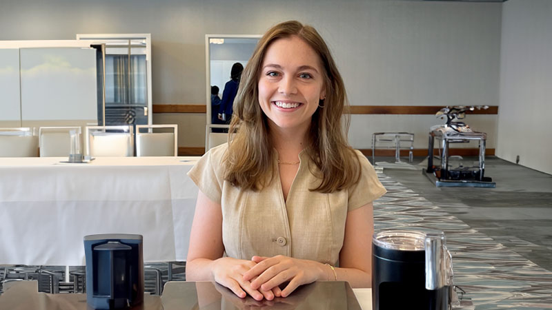 intern - Mackenzie Ryan